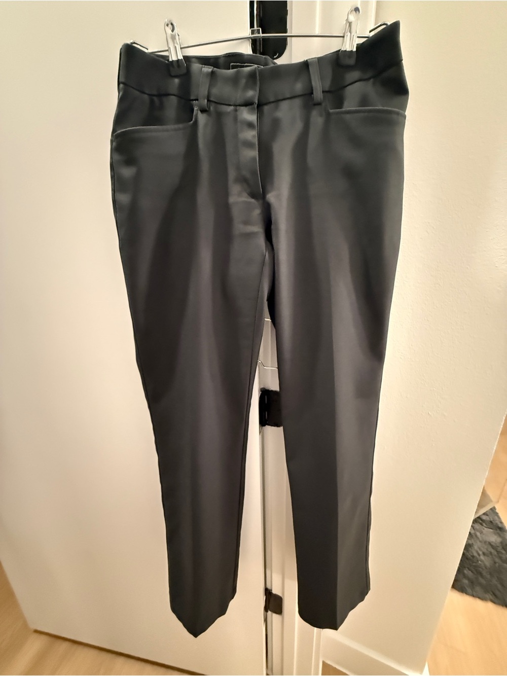 Oobe Women’s Charcoal Gray Straight/Bootcut Pants